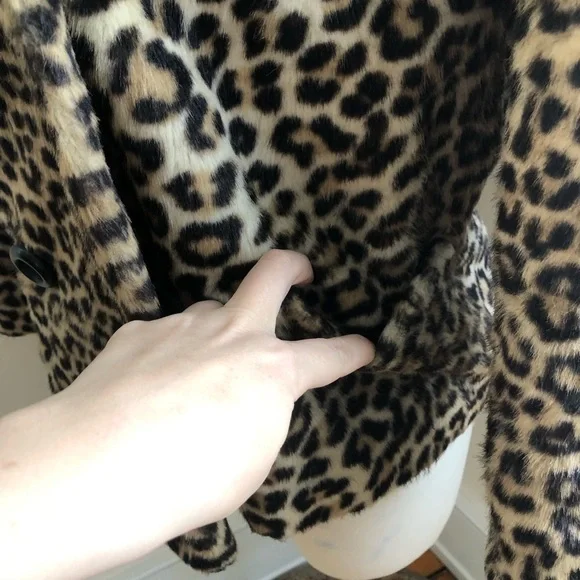đť…şfairmoor vintage 1970s faux leopard fur jacket size small - Picture 5 of 9